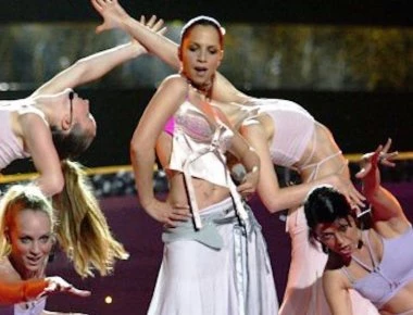 Πως είναι η Σερτάμπ 15 χρόνια μετά τη νίκη της στη Eurovision; Σα να «παρακοιμήθηκε» λιγάκι!